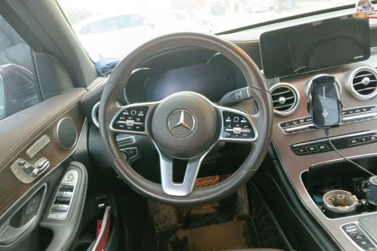 Used Mercedes-Benz GLC 2021 GLC 260 L 4MATIC Luxury Model Steering Wheel