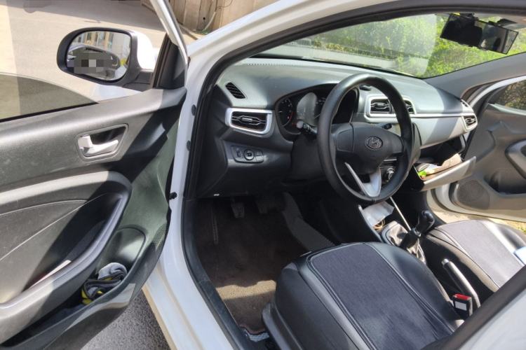 Used Hyundai Verna (older generation) 2020 1.4L Manual GL Refreshed Edition