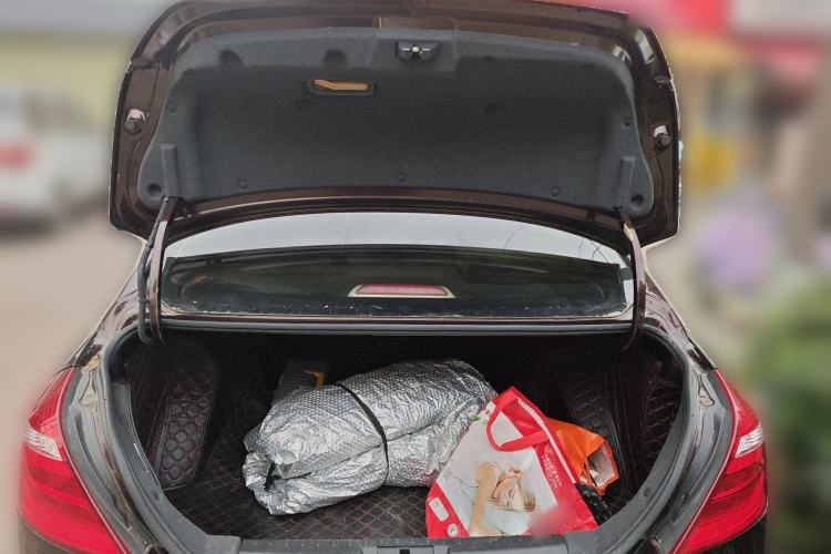 Used Geely Auto Emgrand 2017 Sedan Million Edition 1.5L CVT Luxury Model
