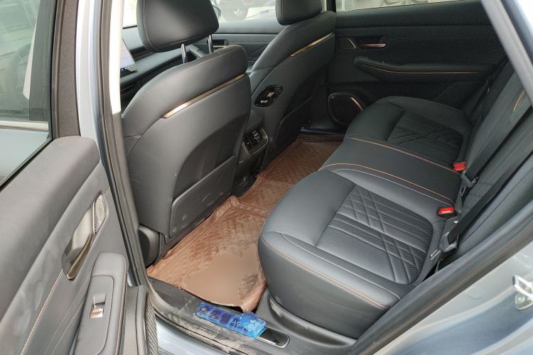 Used Baojun Enjoy 2025 All-Electric 600km Luxury Edition
