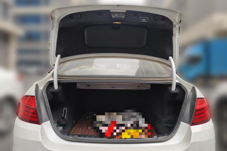 Used BMW 5 Series 2014 525Li Luxury Design Package
