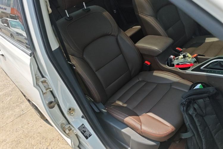 Used FORTHING Joyear X5 2017 Jingxiang Series 1.5T CVT Luxury Model
