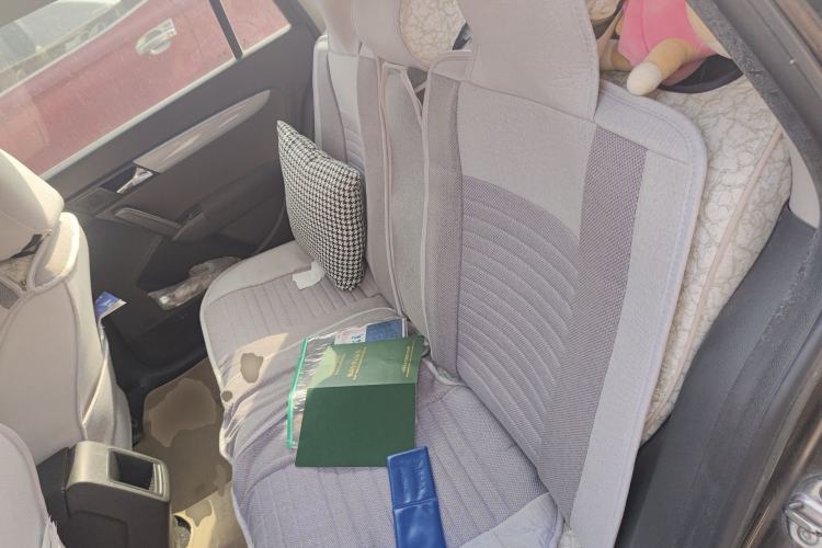 Used Volkswagen Gran Lavida 2014 1.6L Automatic Sport Edition
