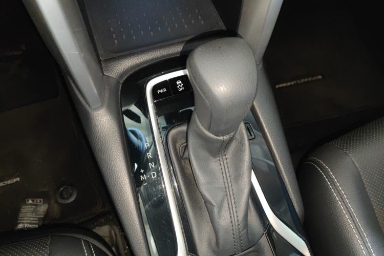 Used Toyota FRONTLANDER 2022 2.0L CVT Luxury PLUS Edition