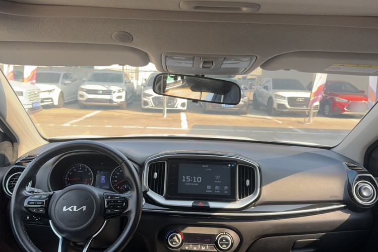 Used Kia kx1 Stonic 2021 1.4L CVT Fun & Sunroof Model