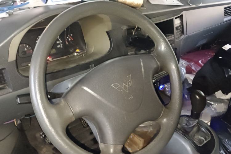 Used Wuling Zhiguang 2010 1.0L Liye Edition