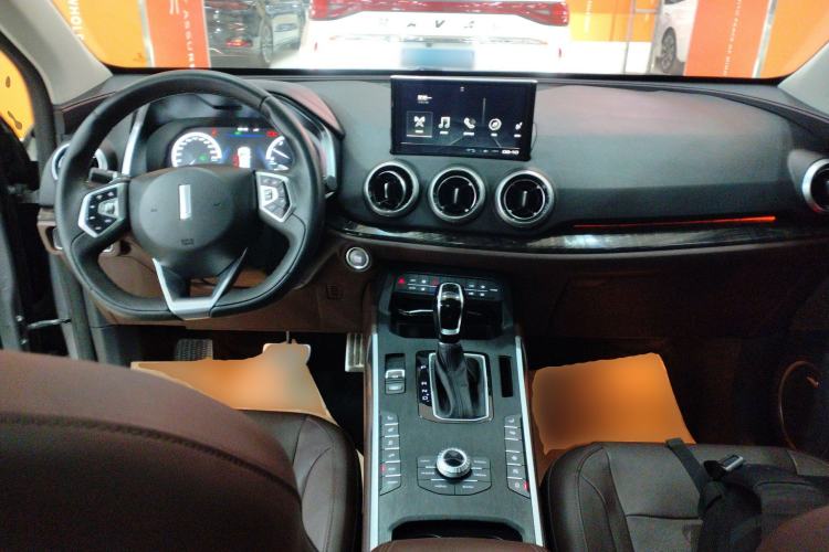 Used Wey VV5 2019 Upgraded Model 2.0T Two-Wheel Drive Flagship Version China V Standard