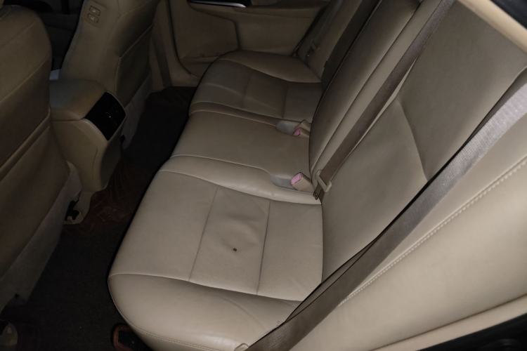 Used Toyota Camry 2015 2.0G Premier Edition