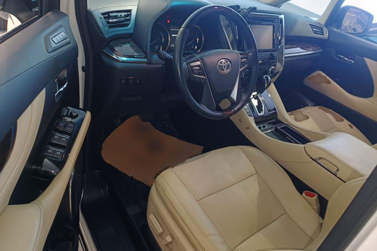 Used Toyota Alphard 2018 Revised Version 3.5L Luxury Edition