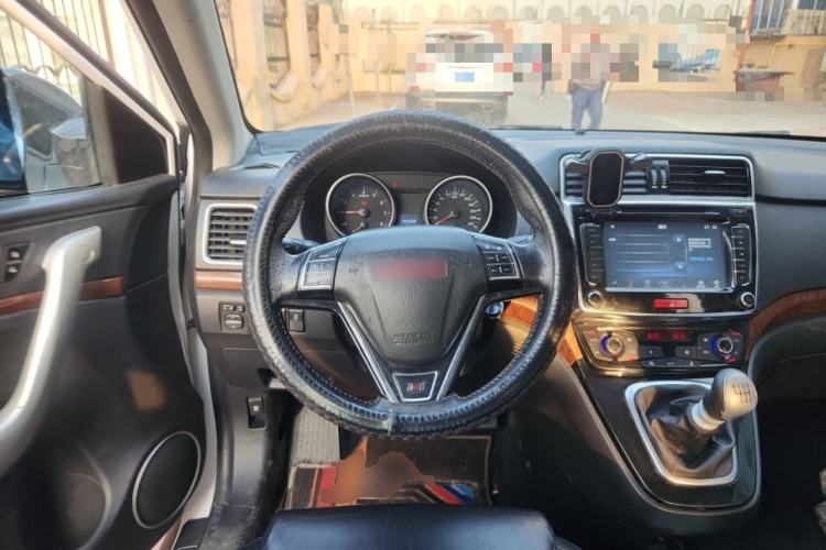 Used Haval H6 2015 Sport Edition 1.5T Manual Two-Wheel Drive Elite Model Steering Wheel