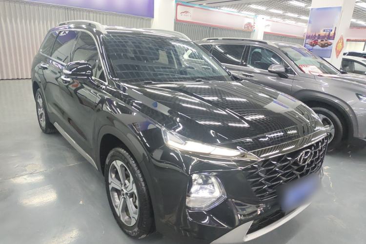 Used Hyundai Santa Fe 2023 Traveler 380T GDi Automatic Two-Wheel Drive GLX Elite Edition