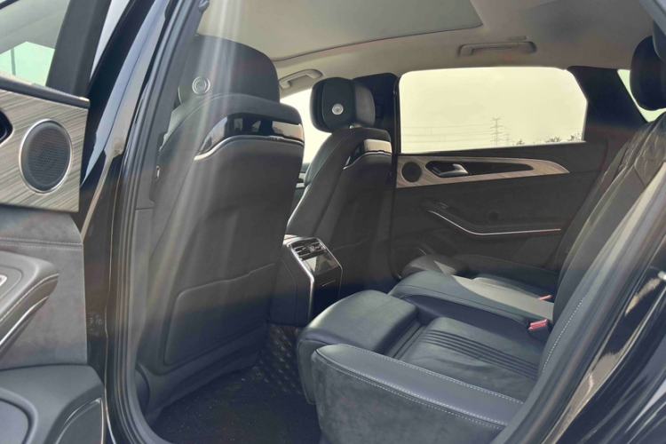 Used Hongqi H9 2020 2.0T Smart Connect Flagship Edition
