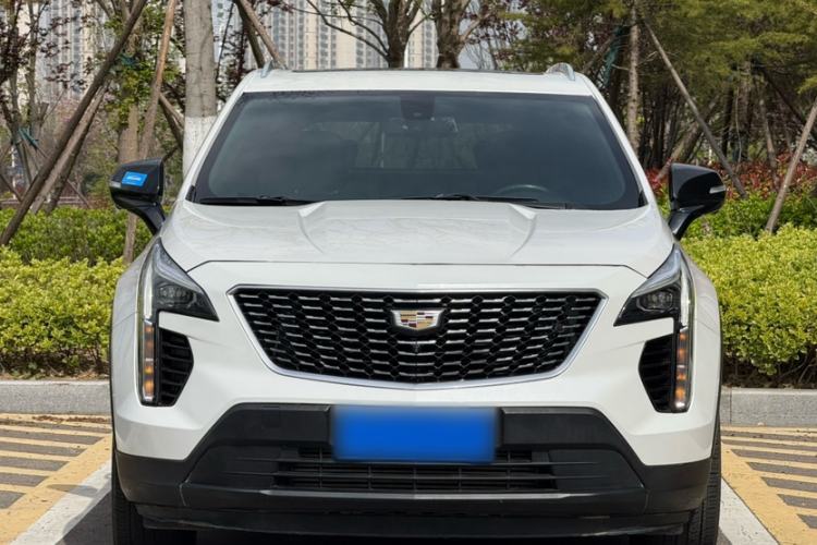 Used Cadillac XT4 2018 28T Two-Wheel Drive Tech Version