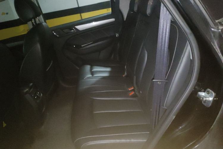 Used Roewe RX5 2016 20T Two-Wheel Drive Automatic Internet Smart Edition