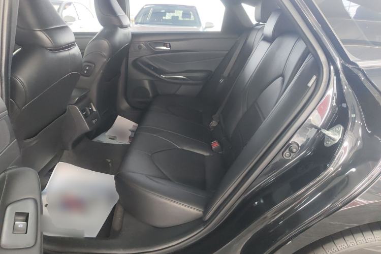 Used Toyota Avalon 2019 2.0L Luxury Edition China VI Standard
