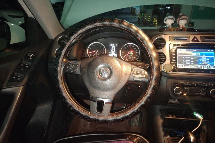 Used Volkswagen Tiguan 2012 1.8TSI Automatic Two-Wheel Drive Trend Edition Steering Wheel