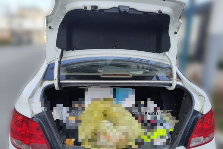 Used Chevrolet Sail 2015 Sail 3 1.5L Manual with Ideal Sunroof Edition Trunk