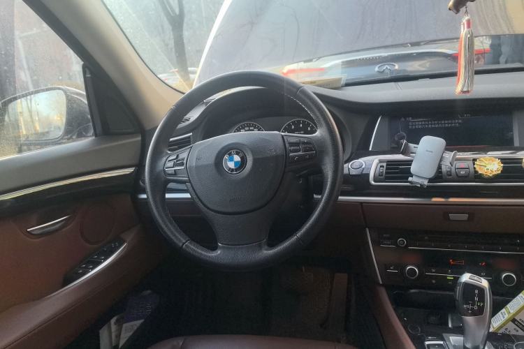 Used BMW 5 Series GT 2015 528i Leading Model Steering Wheel