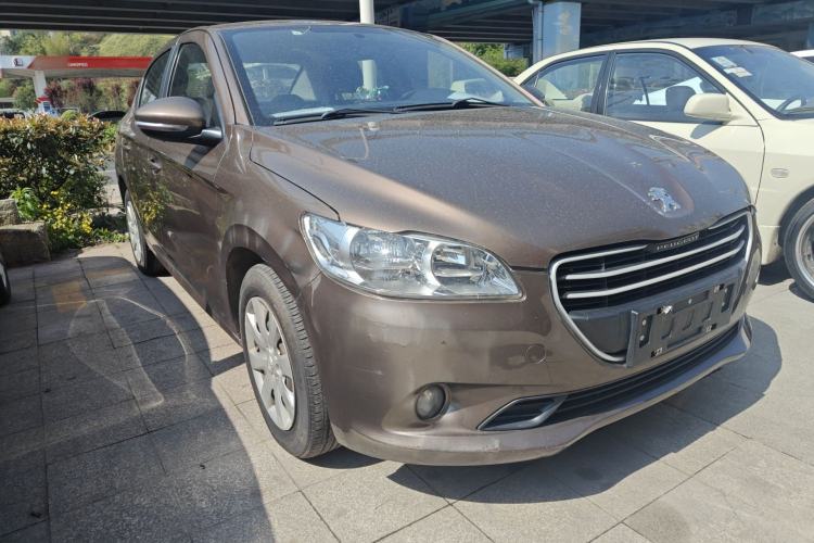 Used Peugeot 301 2016 1.6L Manual Comfort Edition
