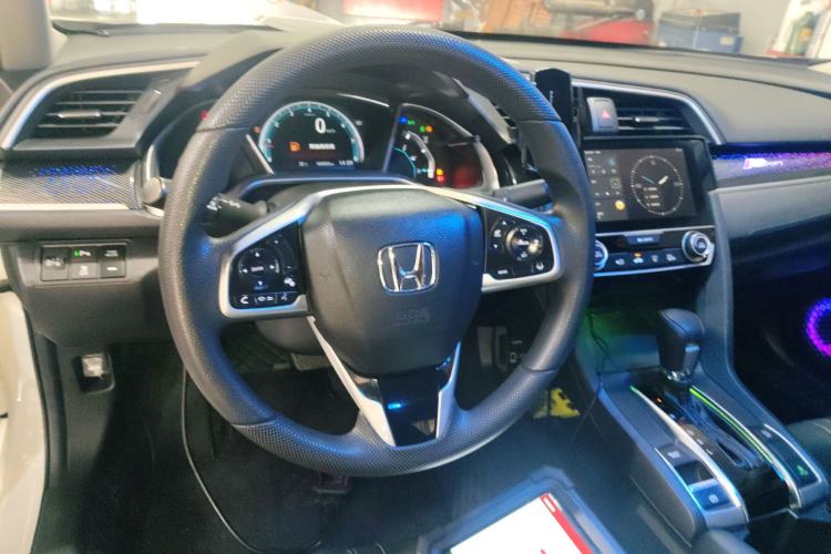 Used Honda Civic 2016 220TURBO CVT Luxury Edition