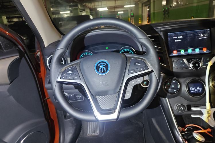 Used BYD Song New Energy 2017 Song DM 1.5TID All-Wheel Drive Luxury Model
