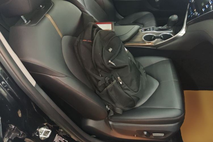 Used Toyota Camry 2018 2.5G Luxury Edition Right Front Seat