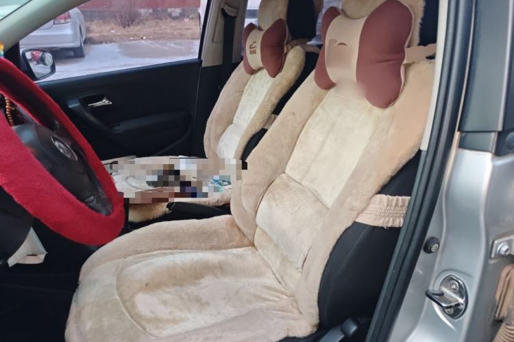 Used Volkswagen Polo 2011 1.4L Manual ZhiLe Edition