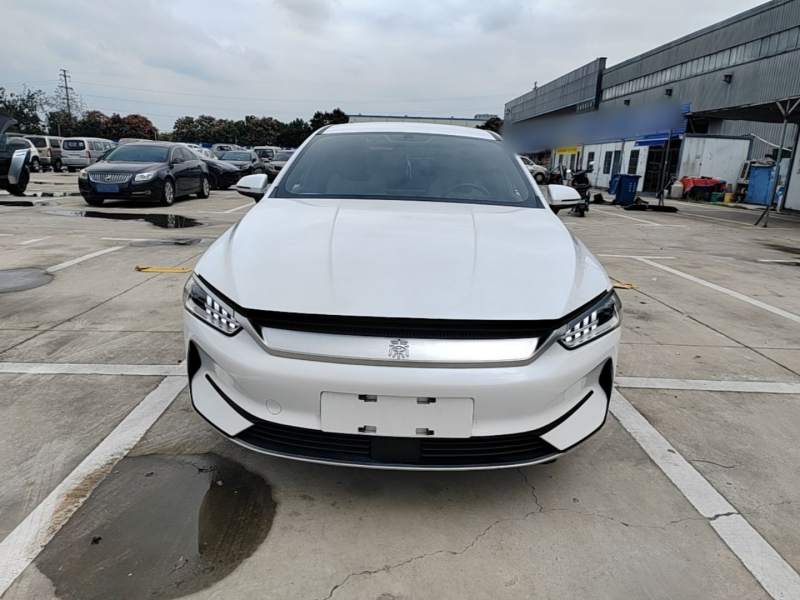 Used BYD Qin PLUS 2024 Honor Edition EV 510KM Leading Model — 2