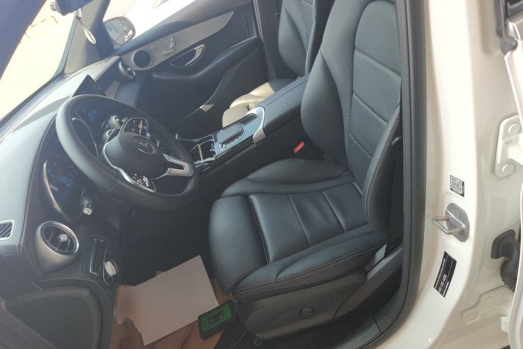 Used Mercedes-Benz GLC 2020 Facelifted GLC 260 L 4MATIC Dynamic Edition Left Front Seat