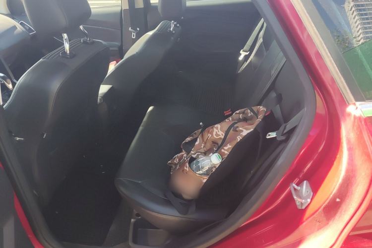 Used Ford Focus 2018 Sedan Classic 1.6L Automatic Trendy SmartDrive Edition