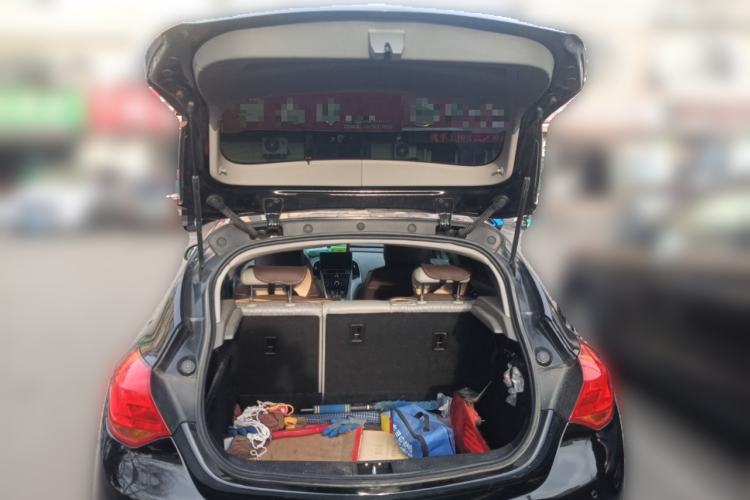 Used Buick GT 2013 XT 1.6L Automatic Comfort Edition Trunk