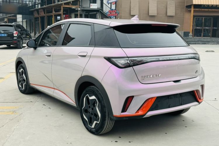 Used BYD Dolphin 2021 405 km Fashion Edition Exterior 5