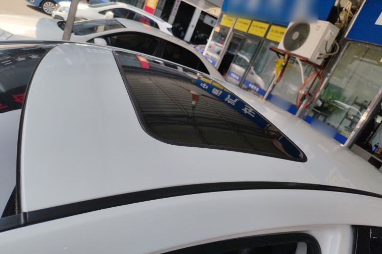 Used Hyundai Sonata 2015 Classic 2.0L Automatic Luxury Edition Roof