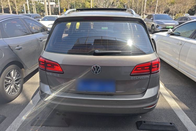 Used Volkswagen Golf Sportsvan 2016 230TSI Automatic Trend Edition