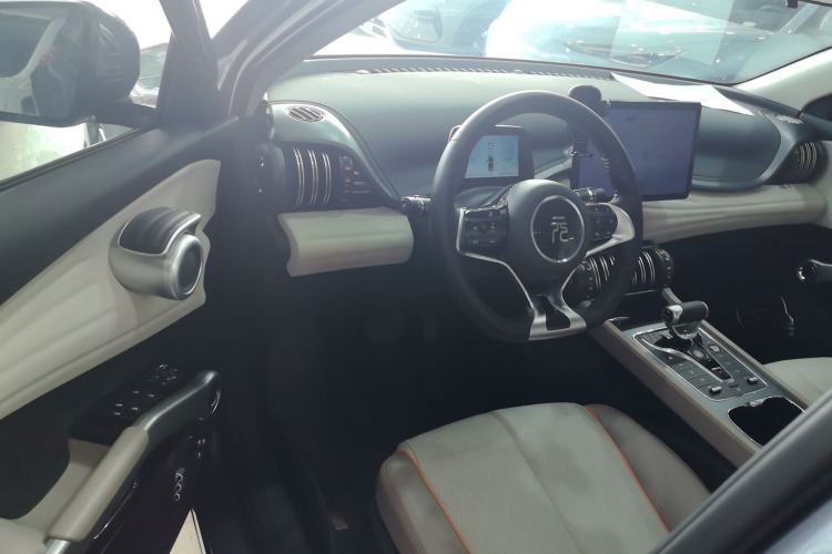 Used BYD Yuan PLUS 2024 Honor Edition 430KM Leading Model
