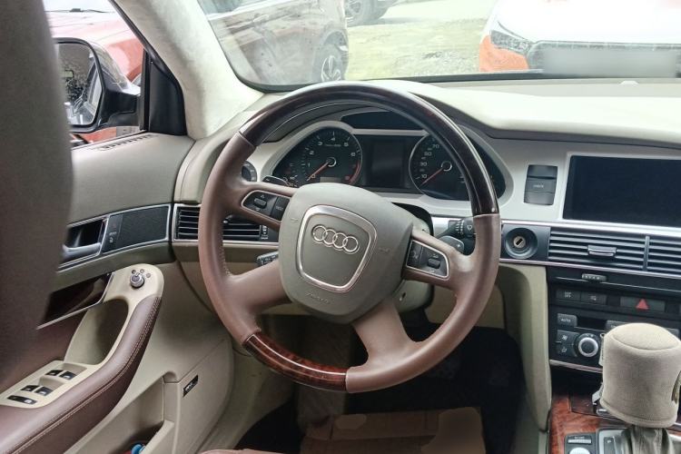 Used Audi A6L 2011 2.4L Comfort Edition
