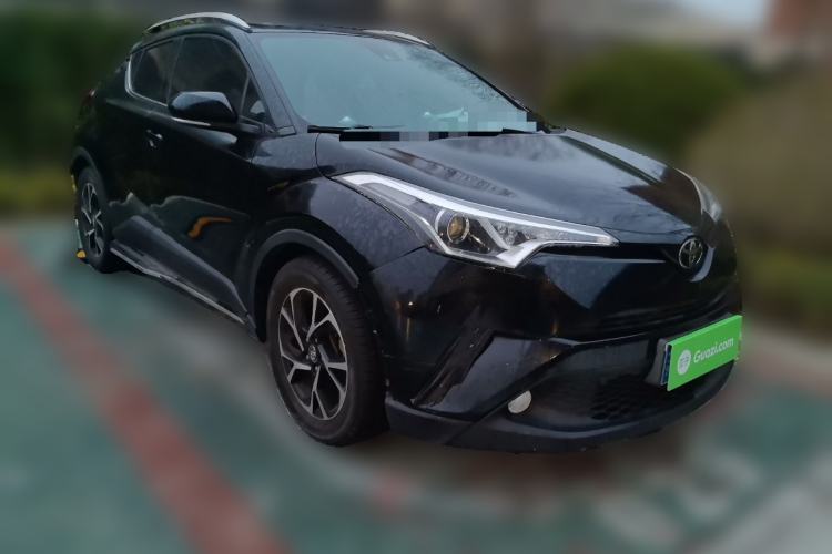 Used Toyota C-HR 2018 2.0L Leading with Sunroof China V Standard
