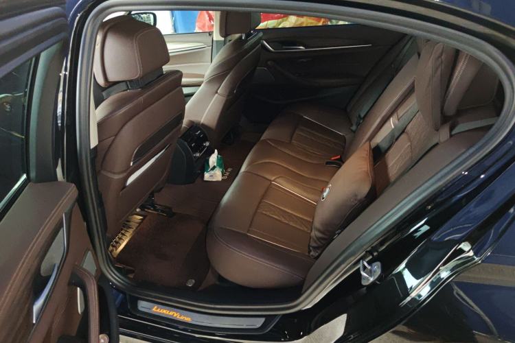 Used BMW 5 Series 2021 Updated 530Li Luxury Package Premium Edition Left Rear Seat