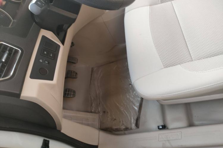 Used Karry K50 2015 1.5L Manual Base Version
