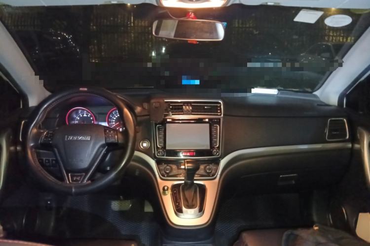 Used Haval H6 2015 Sport Edition 1.5T Automatic Two-Wheel Drive Luxury Model
