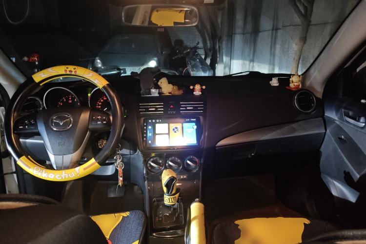 Used Mazda Mazda 3 2015 Sedan 1.6L Automatic Elite Model
