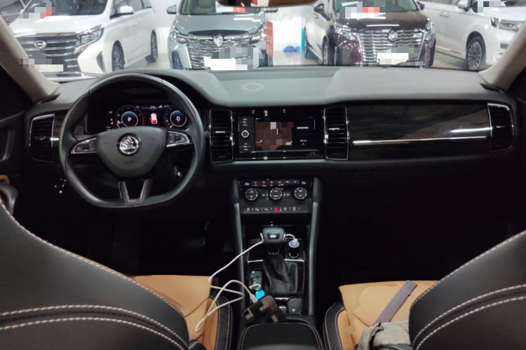 Used Skoda Kodiaq GT 2019 TSI330 Two-Wheel-Drive Luxury Edition China VI Standard Center Console