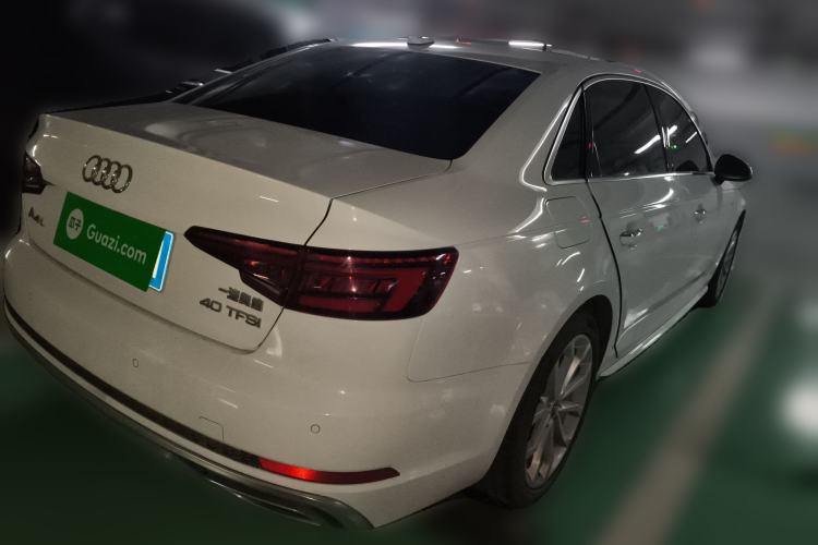 Used Audi A4L 2019 40 TFSI Fashion Edition China VI Emission Standard