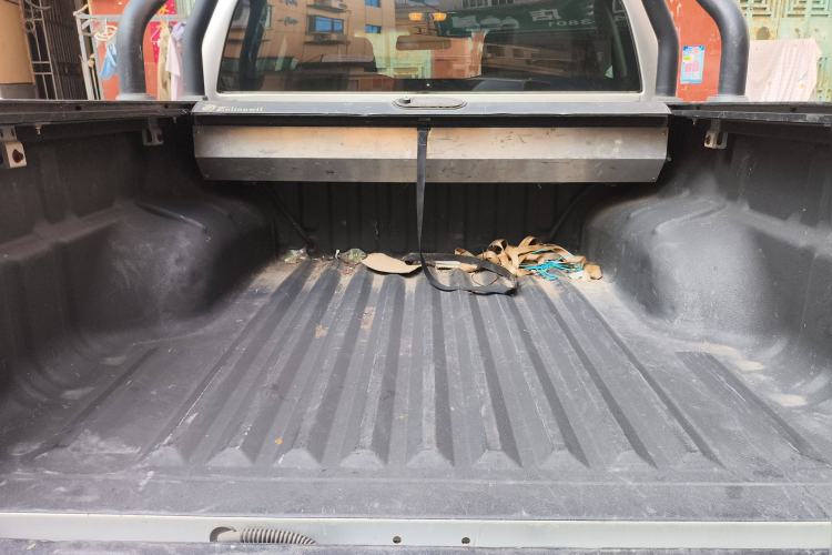 Used Great Wall Wingle 7 2019 2.0T Gasoline Two-Wheel-Drive Elite Version China VI Standard Small Double Cabin GW4C20B Trunk