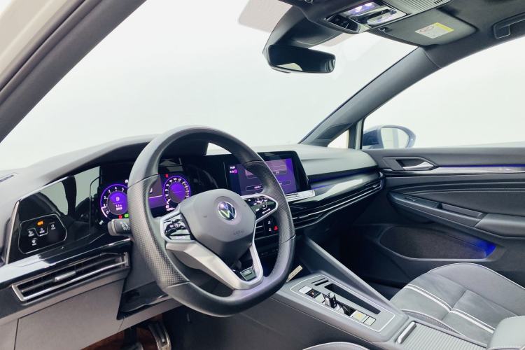 Used Volkswagen Golf 2021 280TSI DSG R-Line Interior 1
