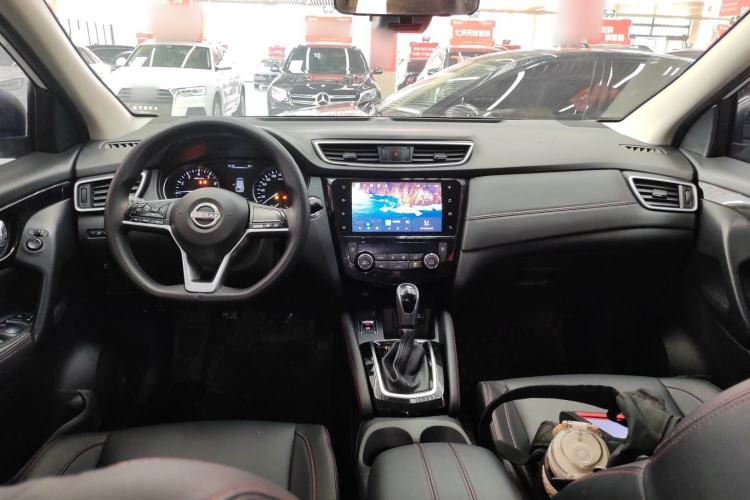 Used Nissan Qashqai 2023 Classic 2.0L CVT XV Comfort Edition