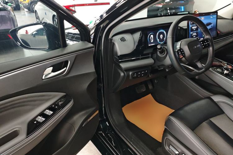 Used AION S Plus 2023 70 Enjoyment Edition Ternary Lithium