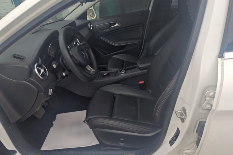 Used Mercedes-Benz GLA 2016 GLA 200 Fashion Model