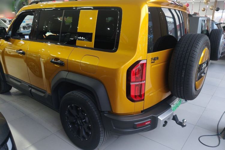 Used Formula Leopard 5 2023 Cloud Ride Flagship Edition
