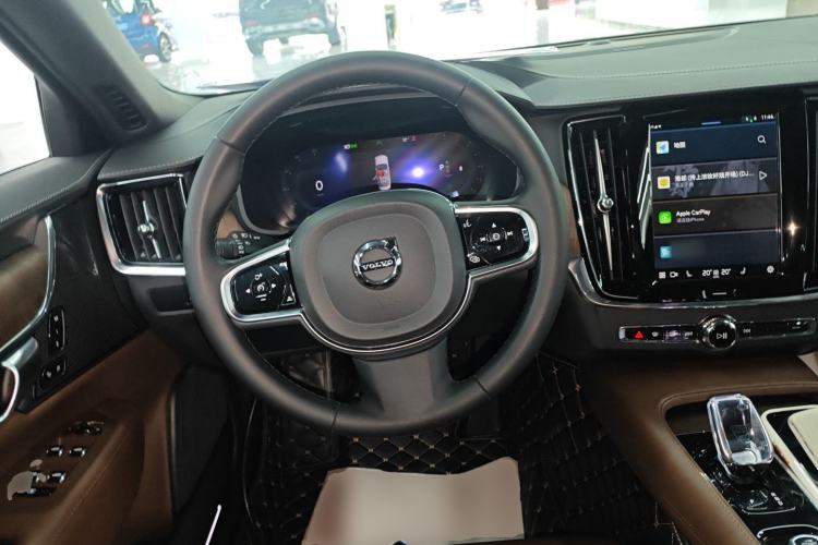 Used Volvo S90 2024 B5 Zhiyuan Luxury Edition